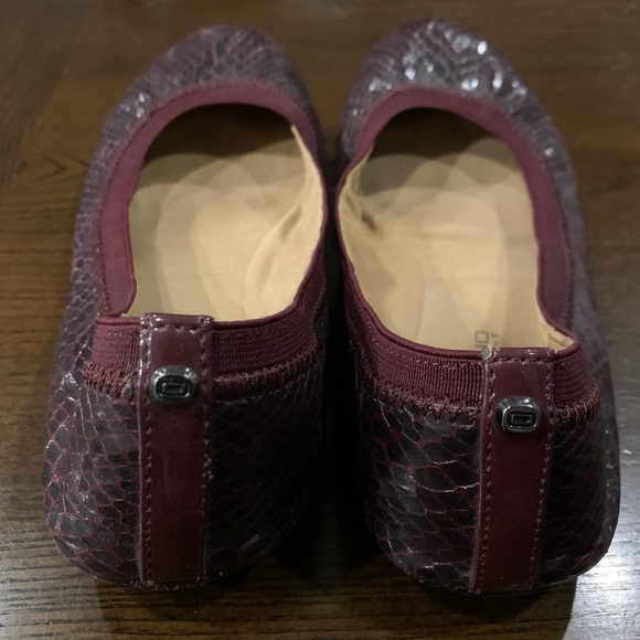 Bandolino Animal Print Ballet Flats, Size 7 - Picture 2 of 5